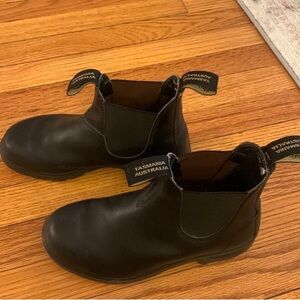 Blundstone Black Chelsea Boots -Women’s 7